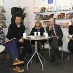 Izgubljeni u ravnici, sajam (21)